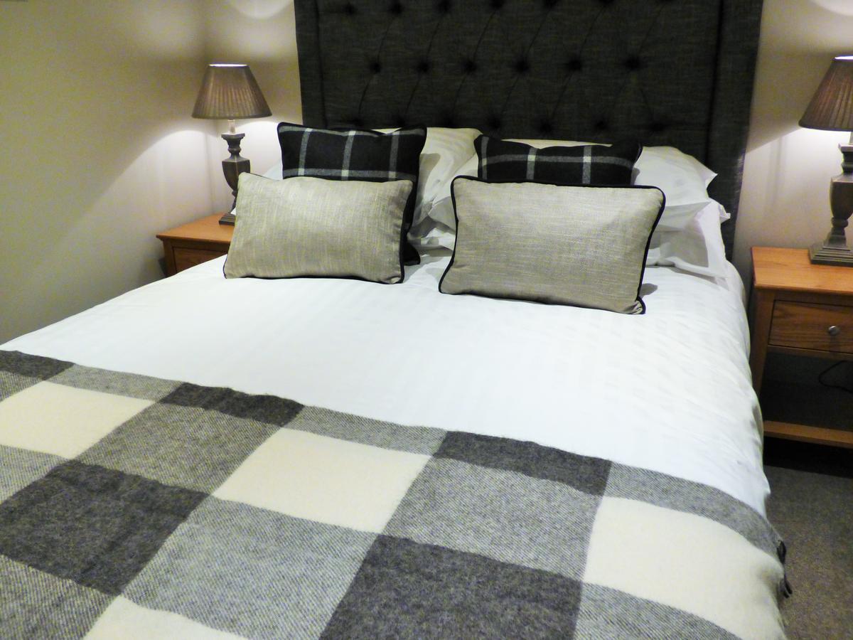 The Fenwick Steak & Seafood Pub Hotel Claughton Luaran gambar